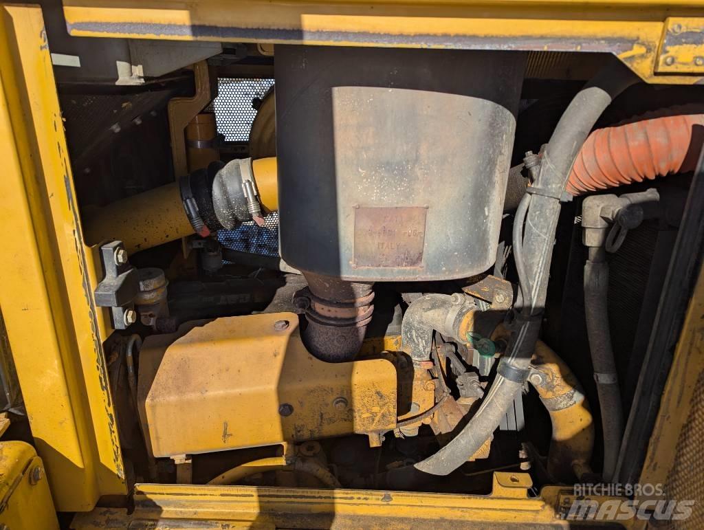 CAT D 6 T LGP 履带式推土机