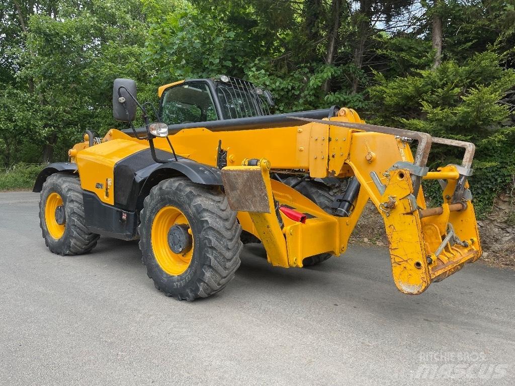 JCB 540-140 伸缩臂叉装车|叉装车