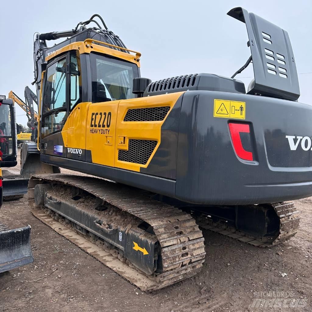 Volvo EC 220 DL 履带挖掘机