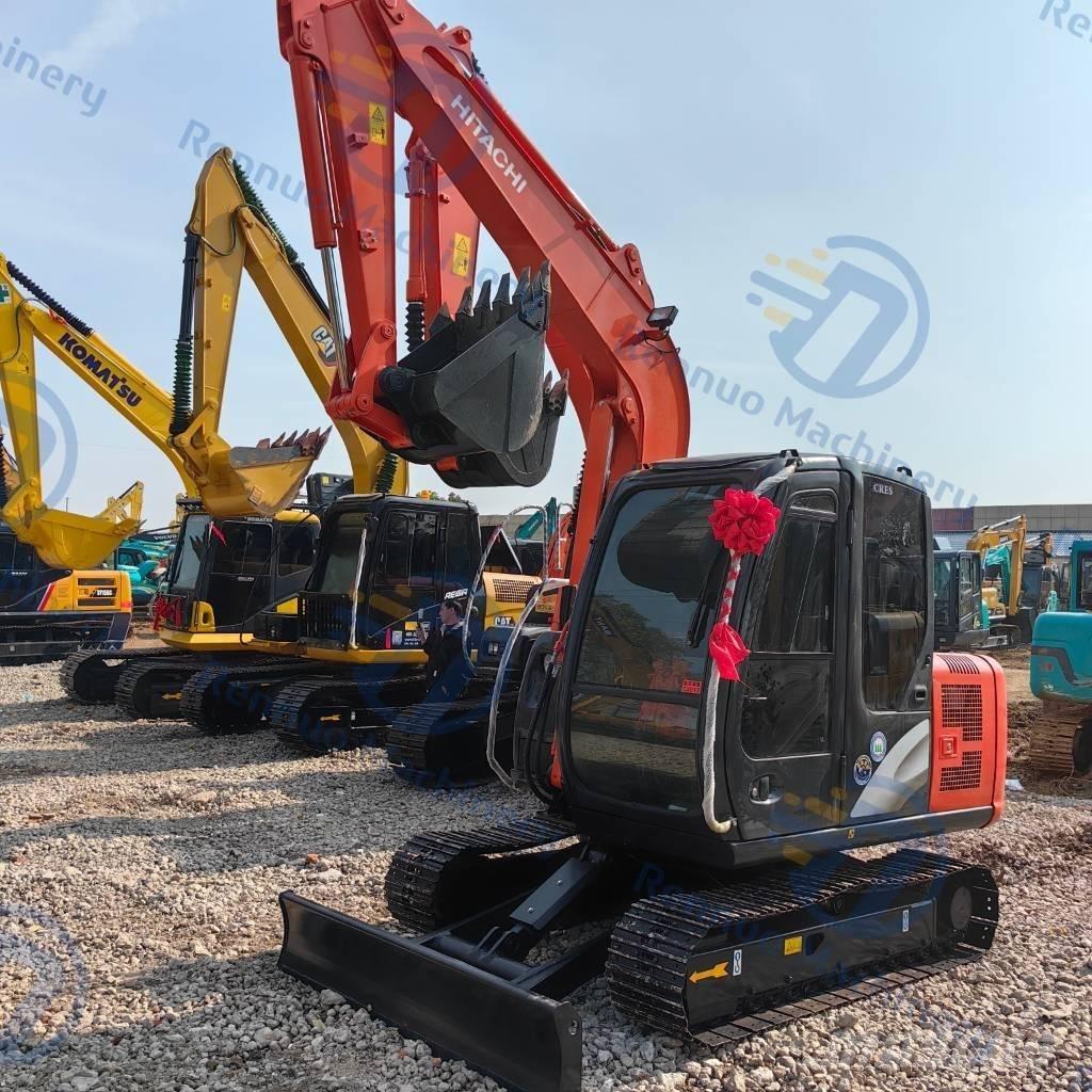 Hitachi ZX60 小型挖掘机