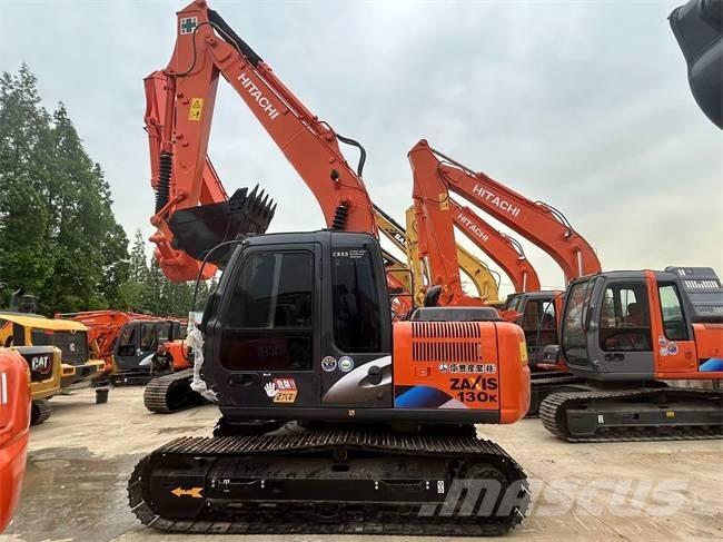 Hitachi ZX 130 履带挖掘机