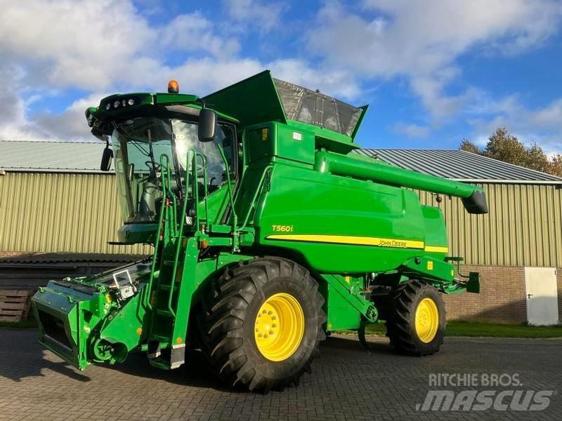 John Deere T 560 i 联合收割机