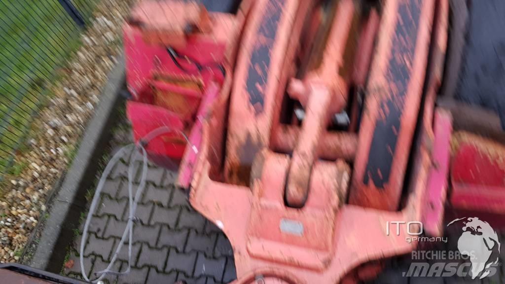 Sandvik LH 208L 地下装载机