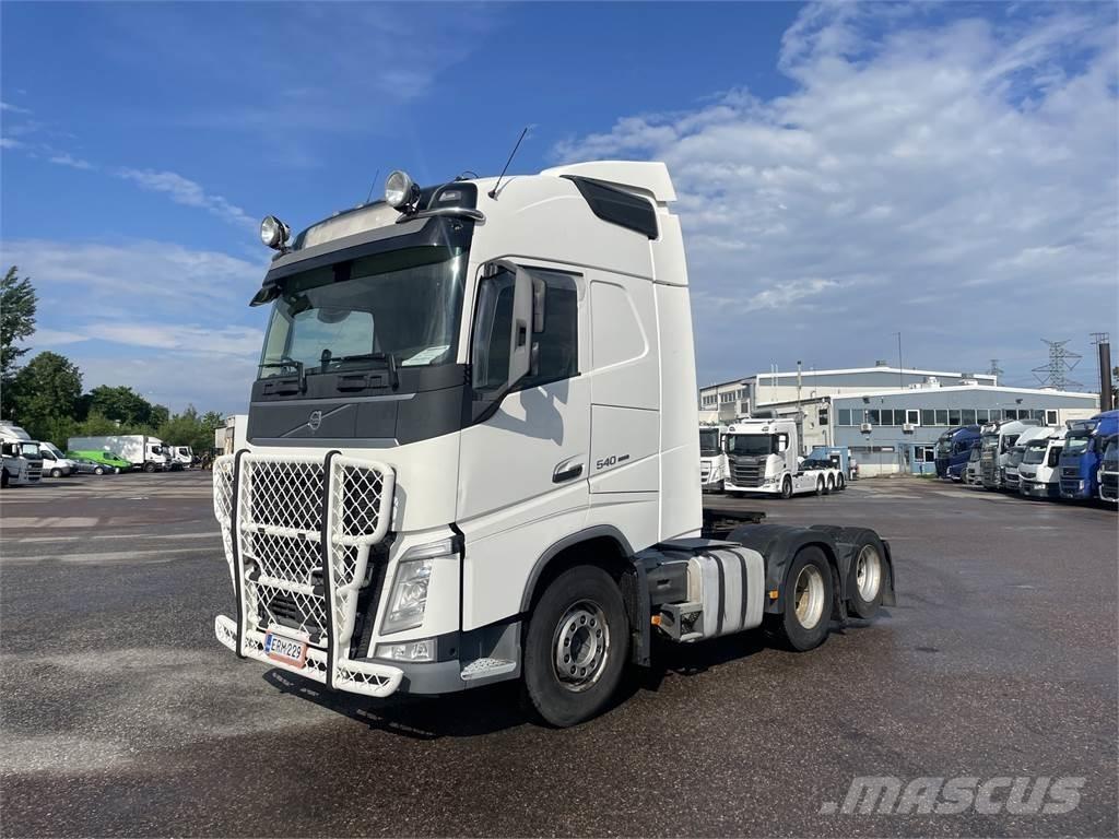 Volvo FH540 6x2 牵引车