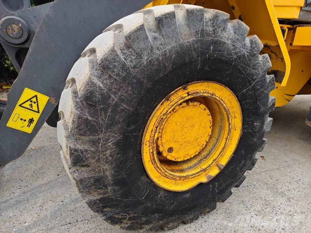 Volvo L 105 轮式装载机