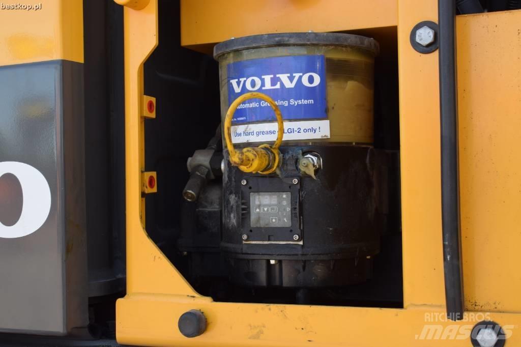 Volvo EW 160 E 轮式挖掘机