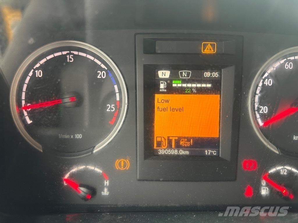 Scania P370 6x2*4 工程吊钩车