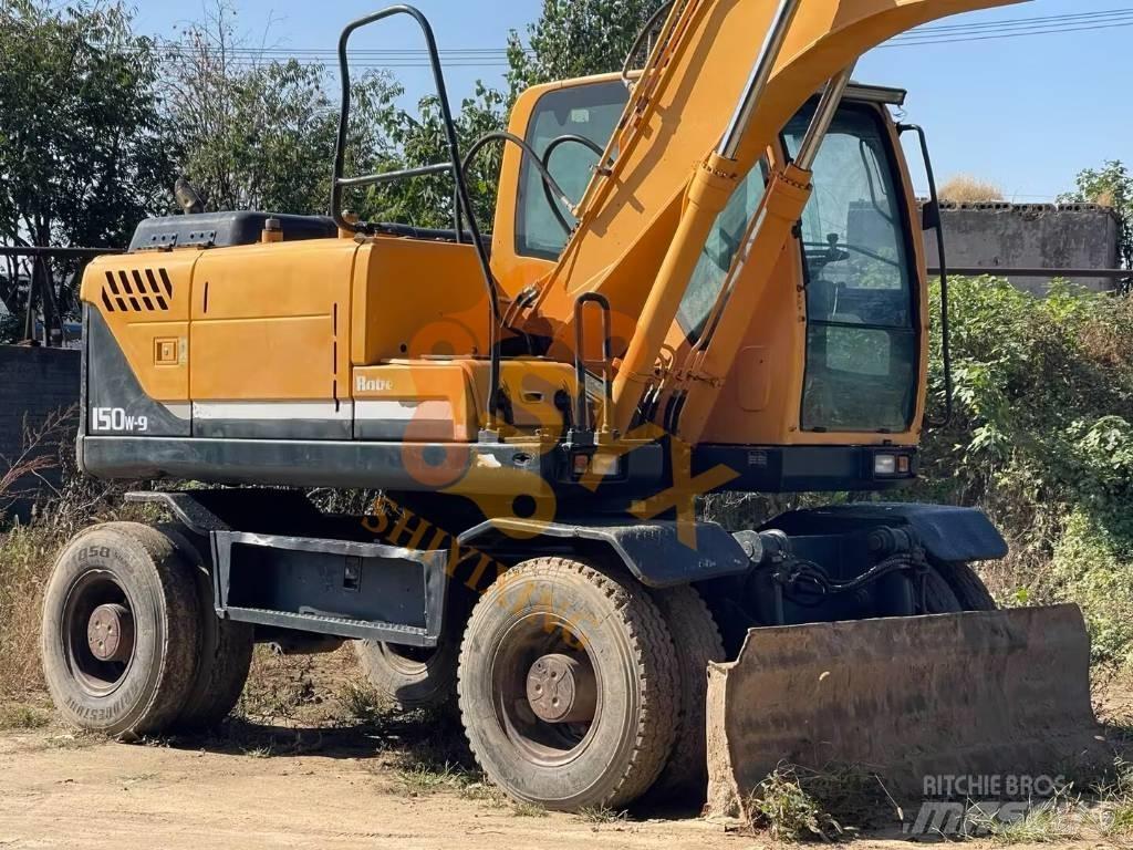 Hyundai 150W-9 轮式挖掘机