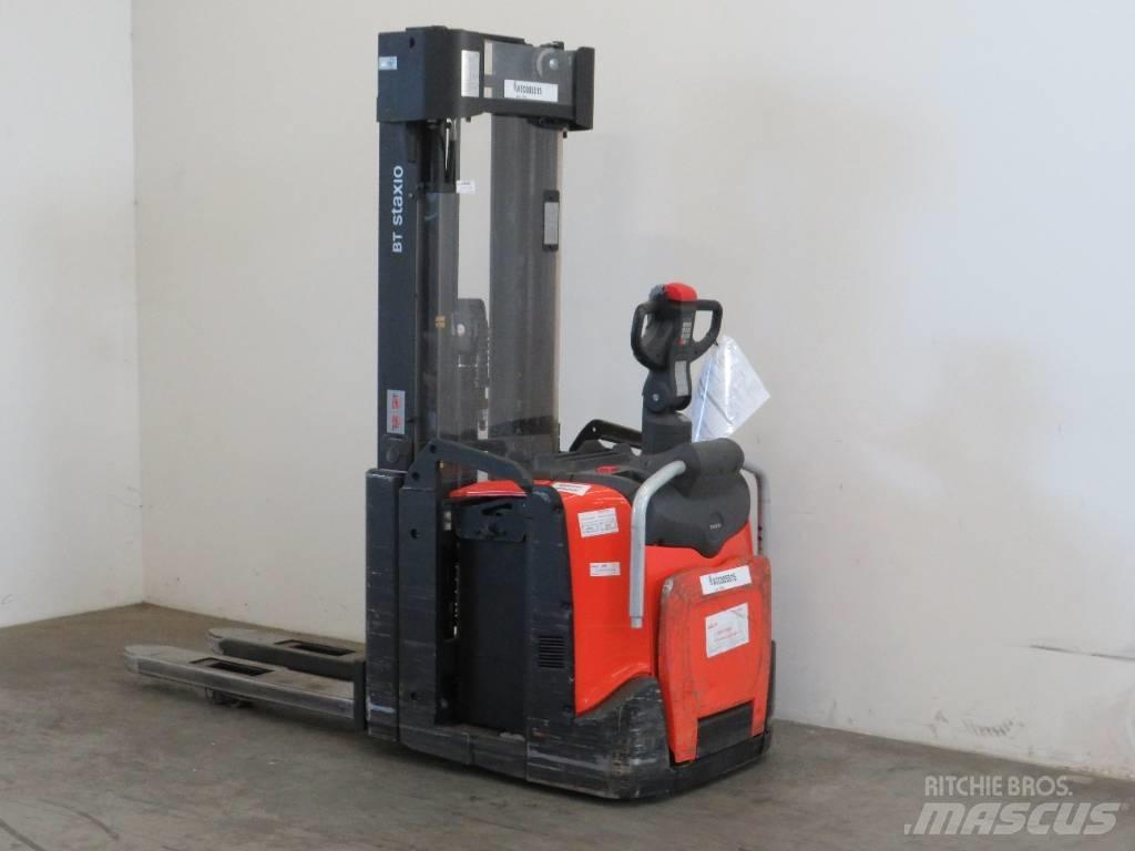 BT SPE 160 L 手推堆垛车