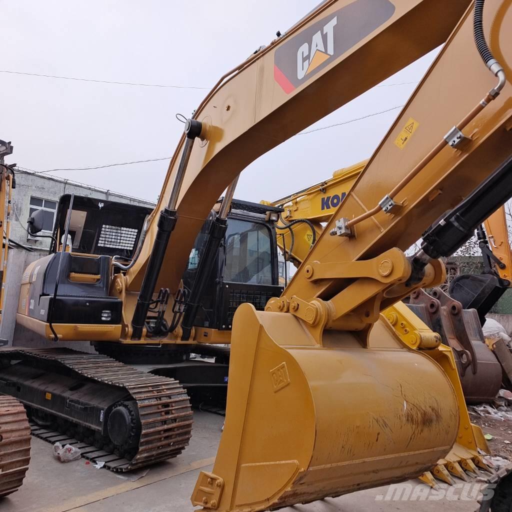 CAT 330 D 履带挖掘机