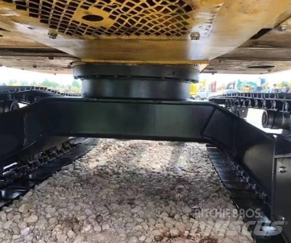 Komatsu PC 70 履带挖掘机