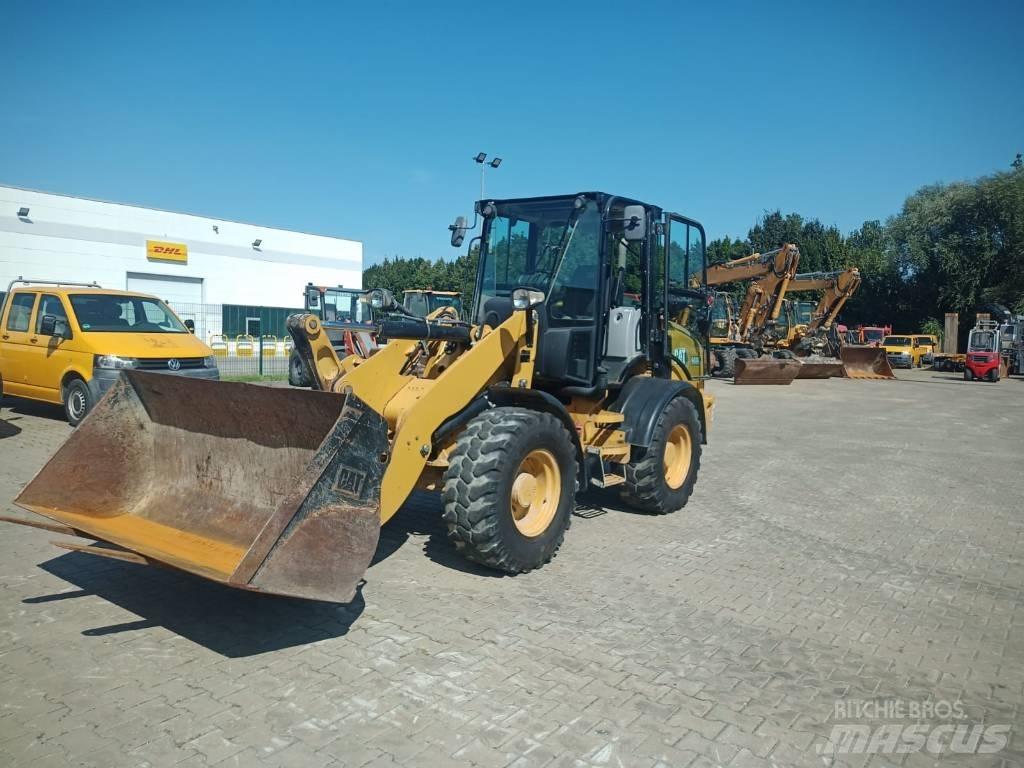 CAT 908 M 轮式装载机