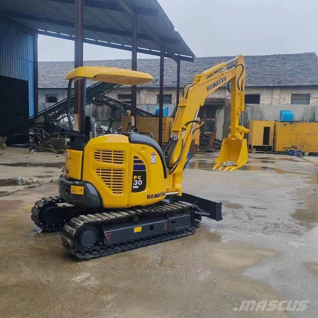 Komatsu PC 30 MR 小型挖掘机
