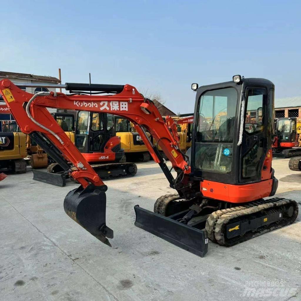 Kubota U 35 小型挖掘机