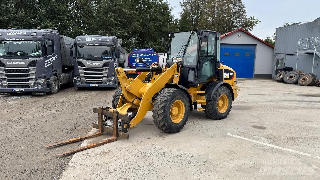 CAT 908 轮式装载机