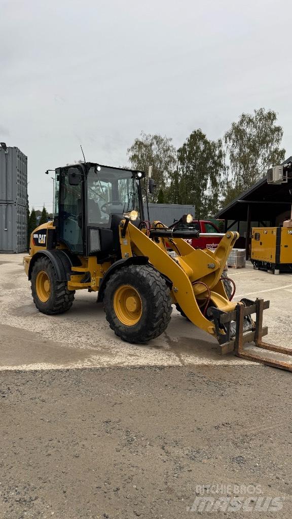 CAT 908 轮式装载机