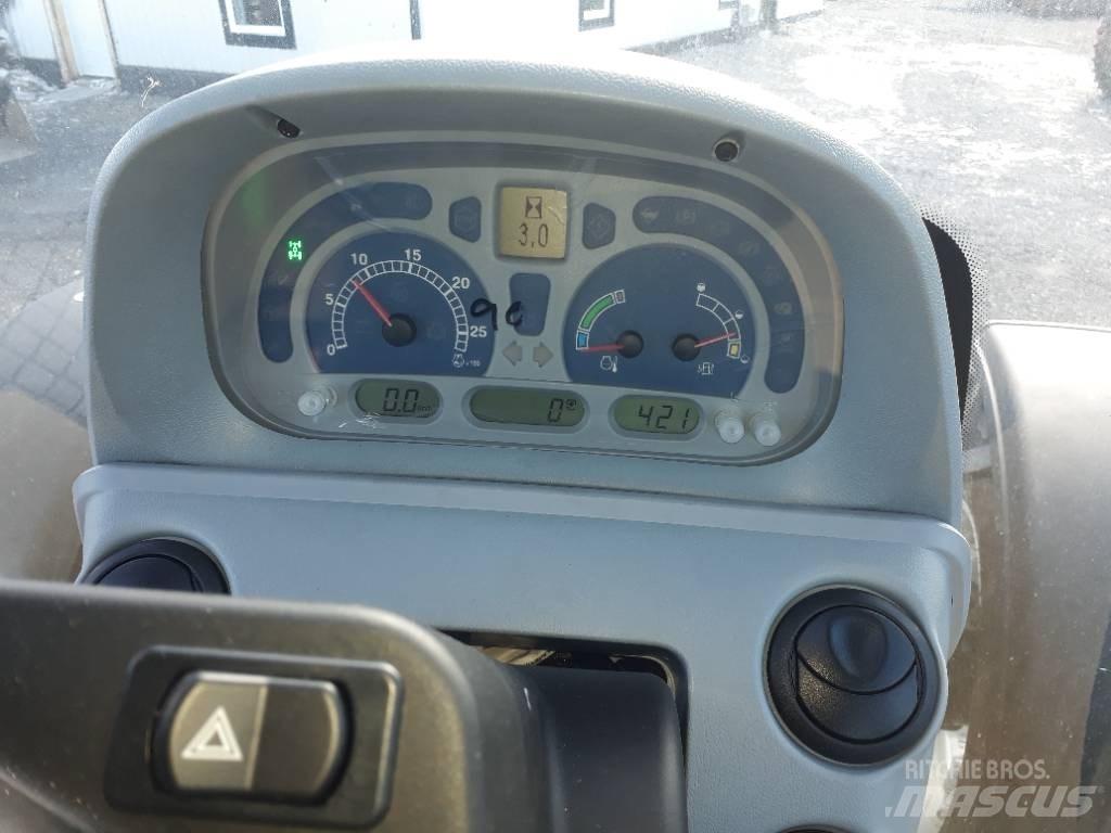 New Holland T 6020 拖拉机/农用车