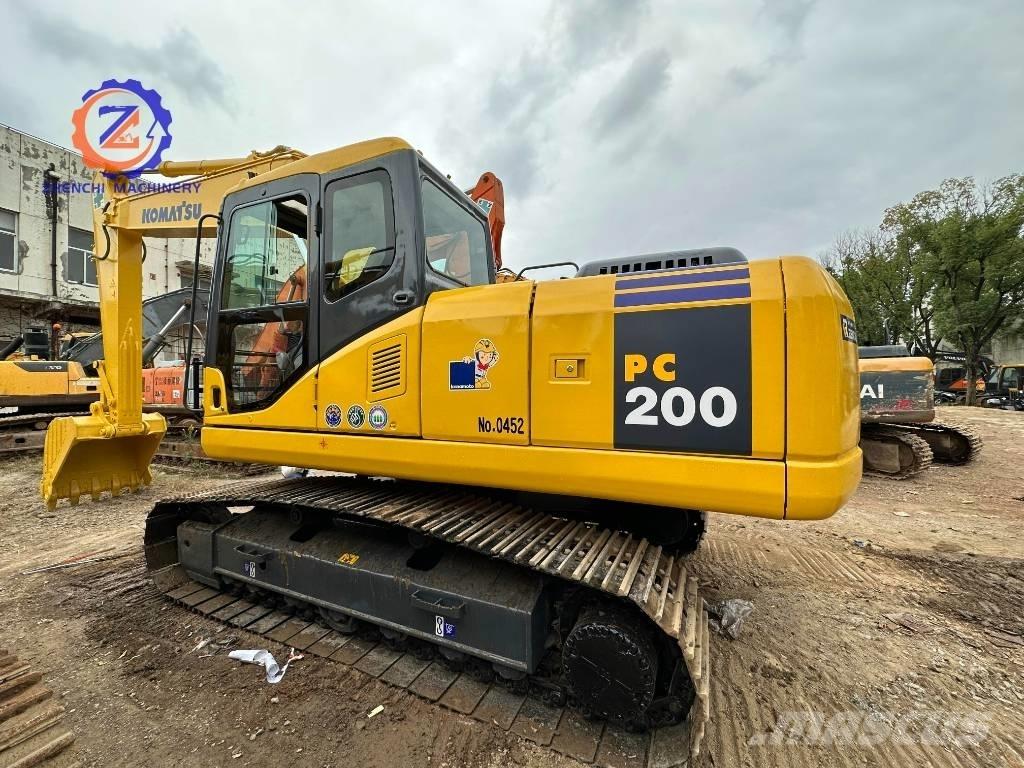 Komatsu PC 200-7 履带挖掘机