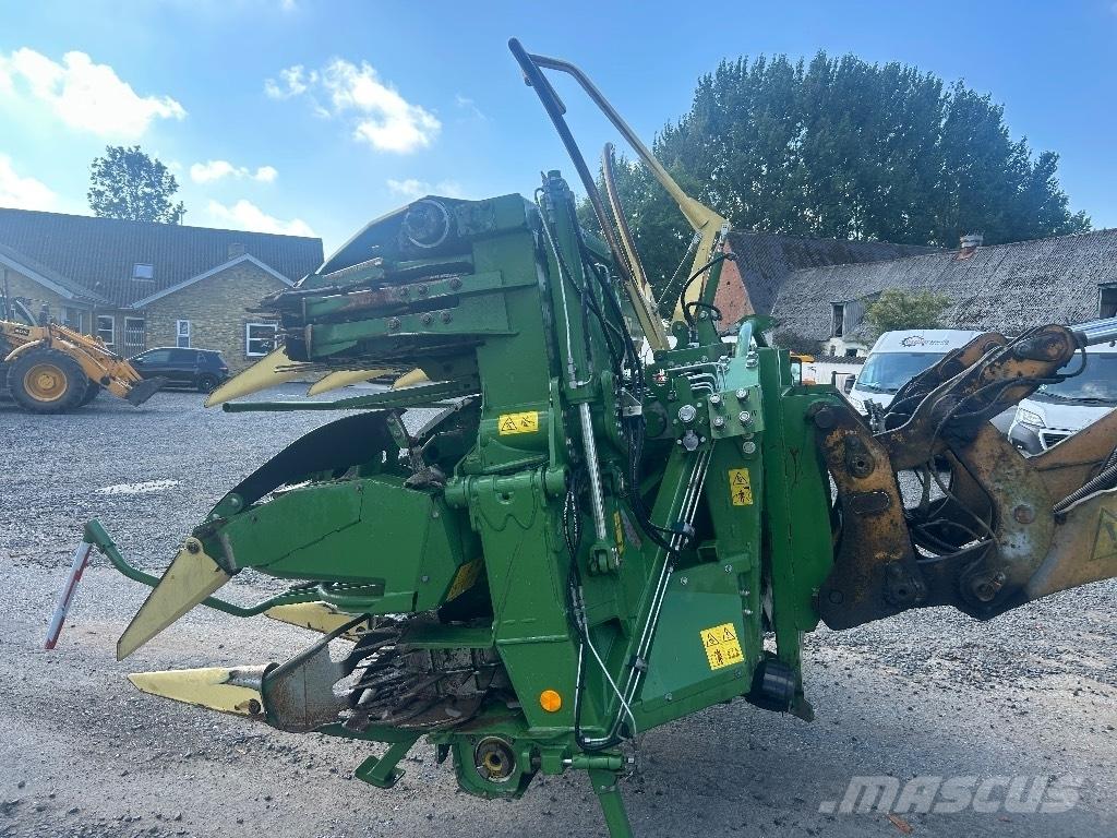 Krone Big x 1180 自走式青贮饲料收割机