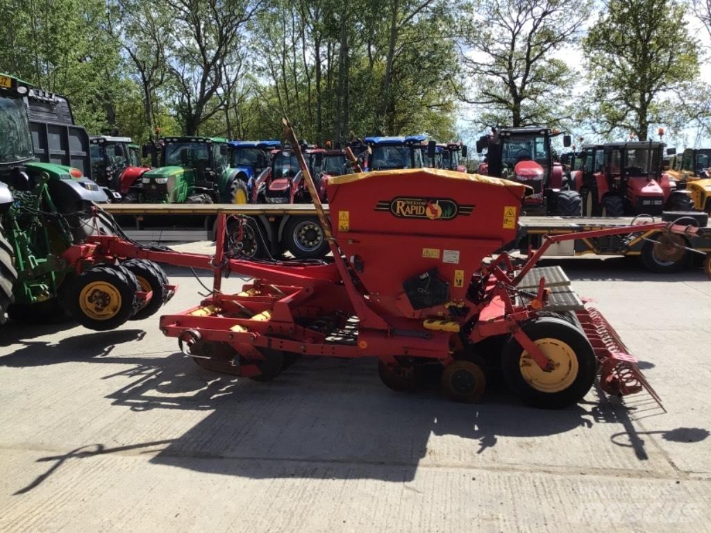 Väderstad Rapid300S 条播机
