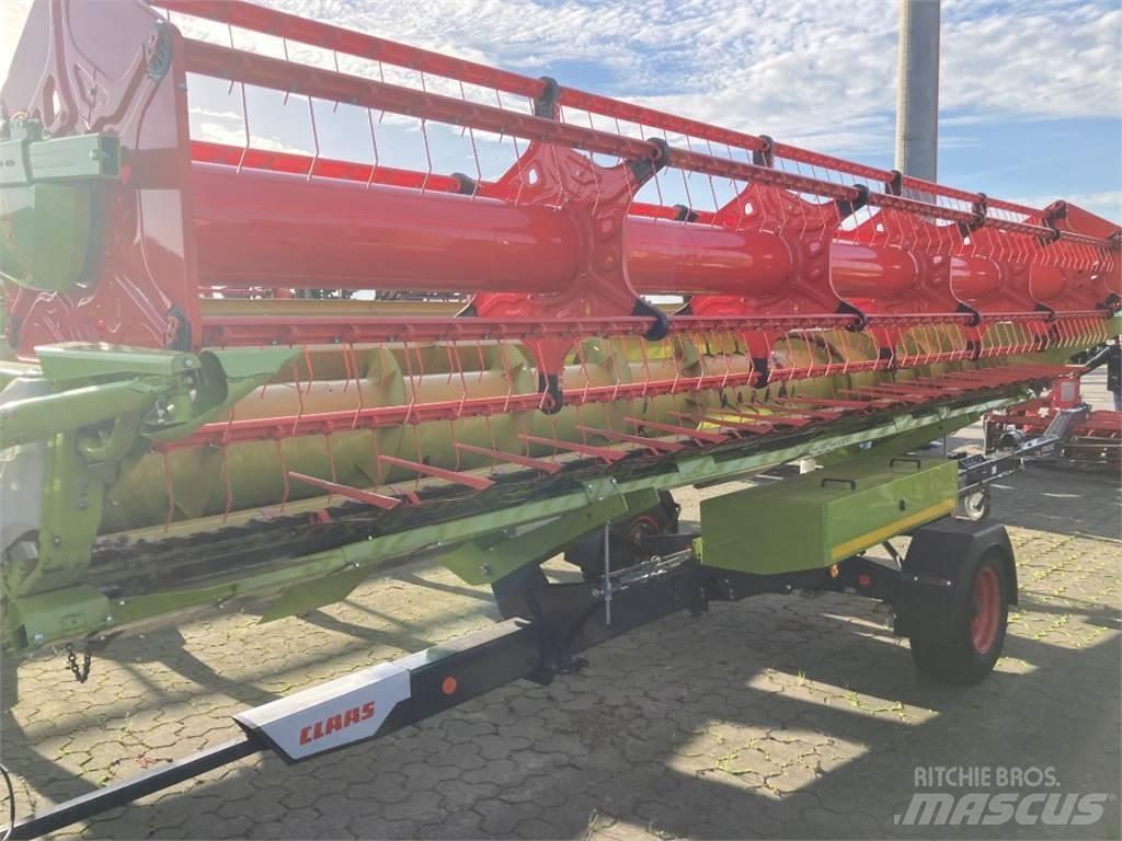 CLAAS Trion 730 联合收割机