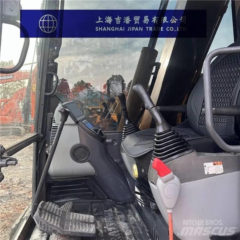 Komatsu PC 70 履带挖掘机