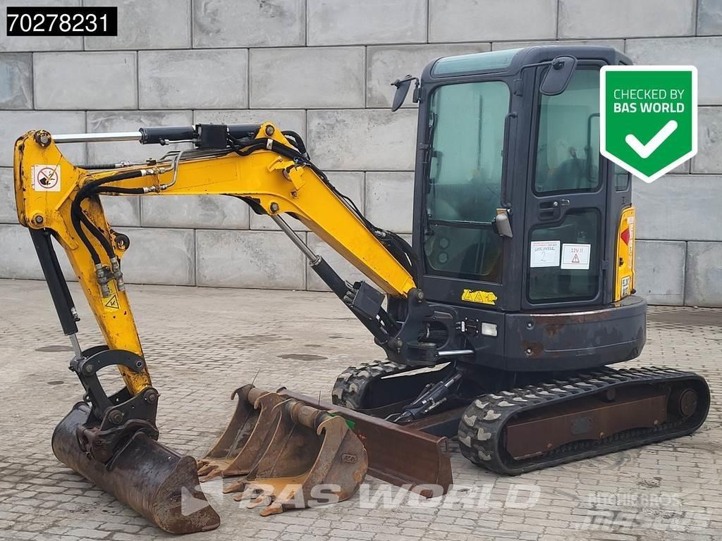 Bobcat E26 EM 小型挖掘机