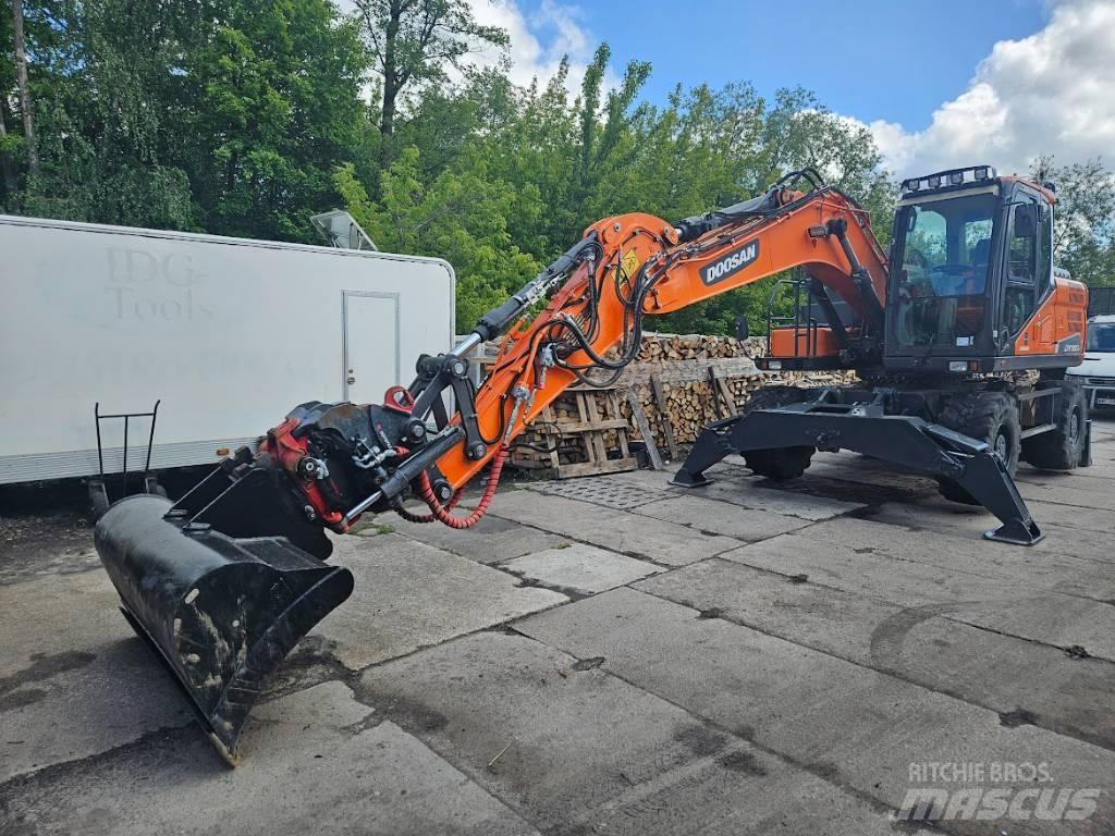 Doosan DX 160 W 轮式挖掘机