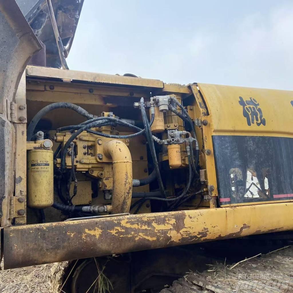 CAT 330 CL 履带挖掘机