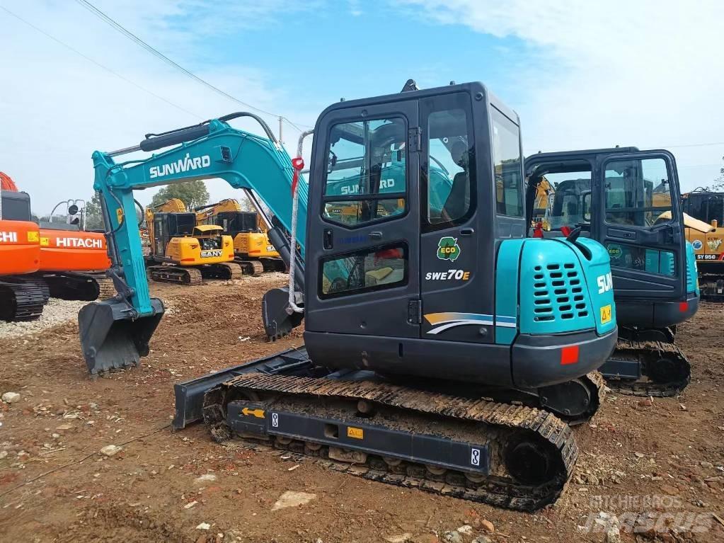 Sunward SWE 70 小型挖掘机