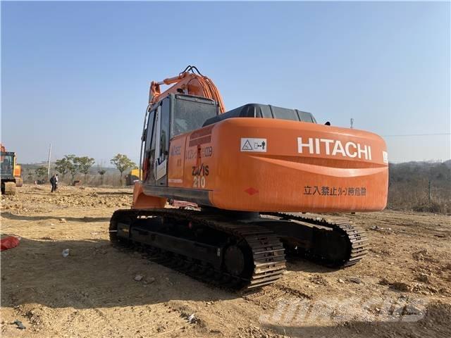 Hitachi ZX210 履带挖掘机