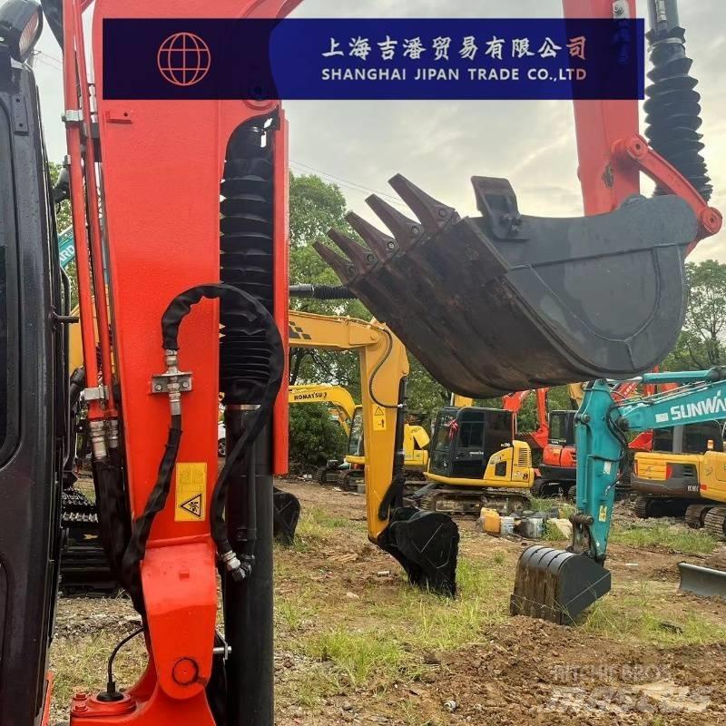 Kubota U 48-4 小型挖掘机