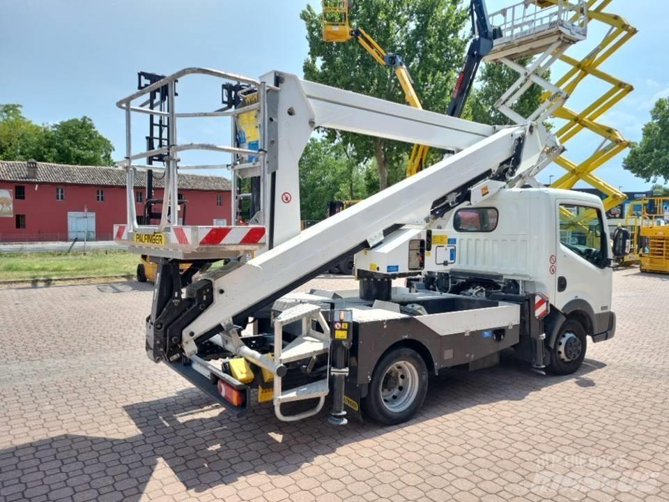 Palfinger P 240 AXE 车载式高空作业车