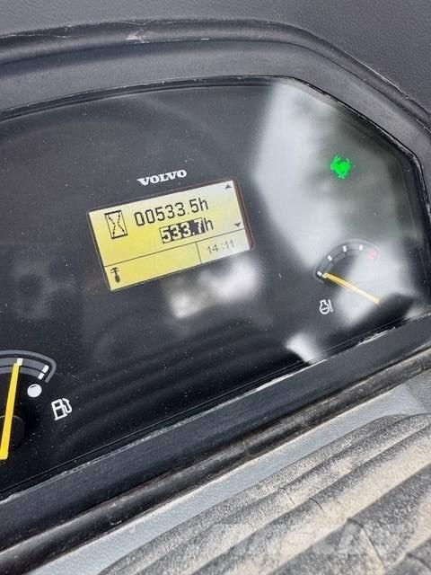 Volvo L35G 滑移装载机