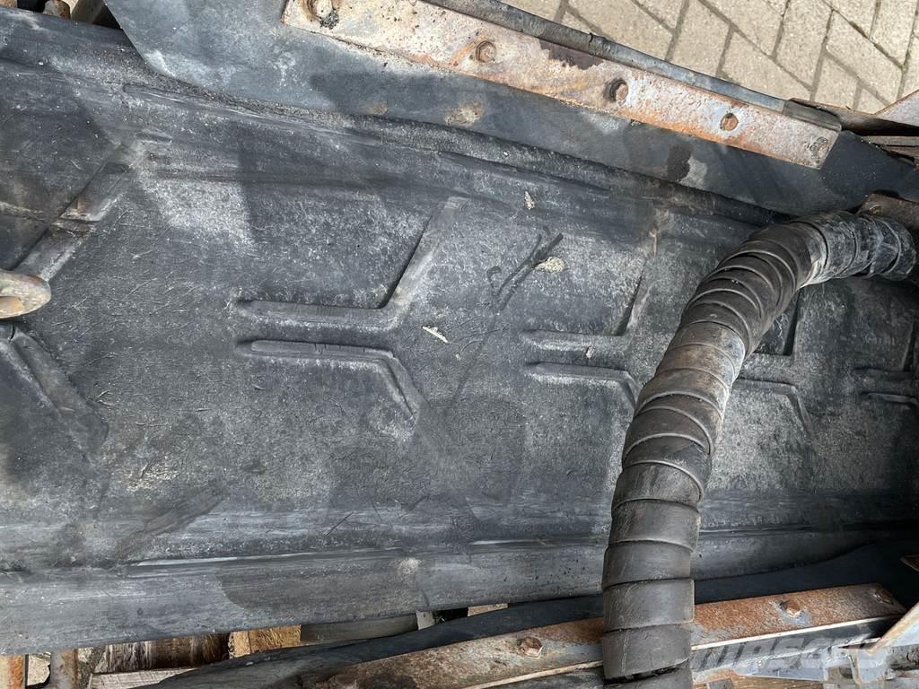 Wirtgen W50 DC/DCi 输送设备
