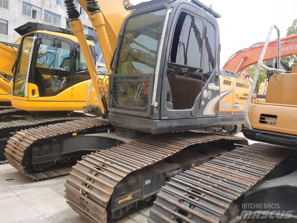 Kobelco SK 200-8 履带挖掘机