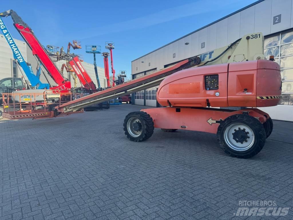 JLG 680 S 直臂高空工作平台
