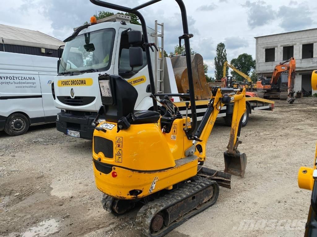 JCB 8008 CTS 小型挖掘机