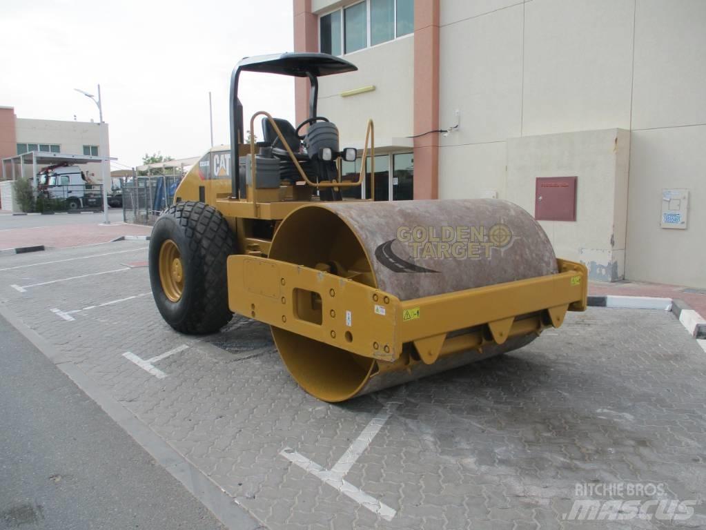 CAT CS 533 E Roller 单轮压路机