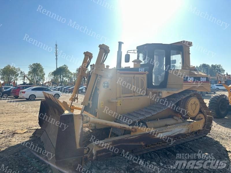 CAT D 8 R 履带式推土机