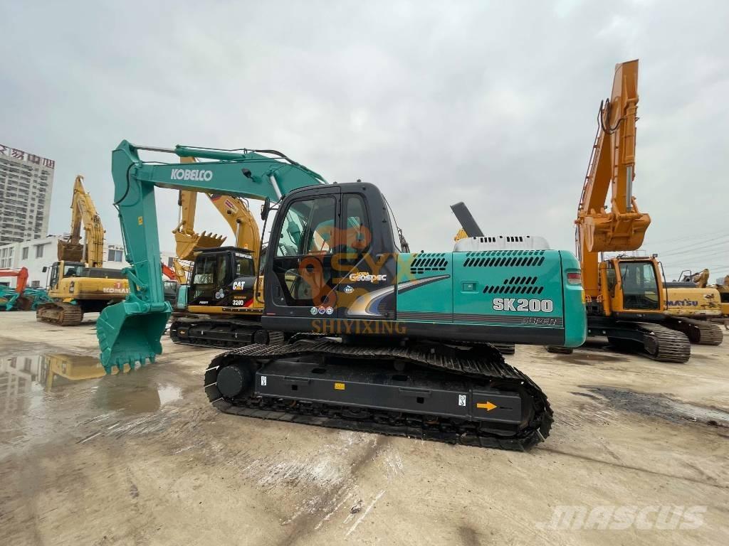 Kobelco SK 200-8 履带挖掘机
