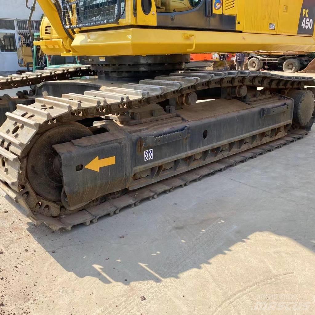 Komatsu PC 450 履带挖掘机