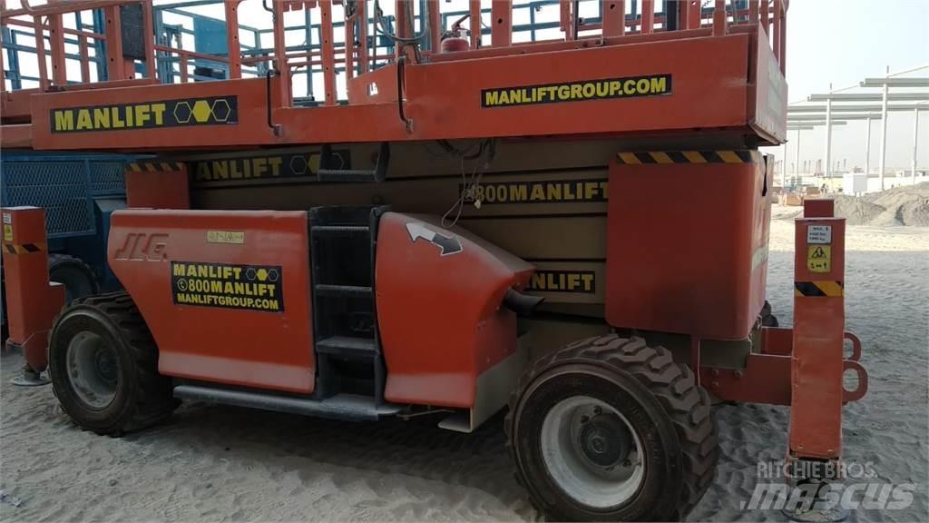JLG 4394RT 剪叉式升降机