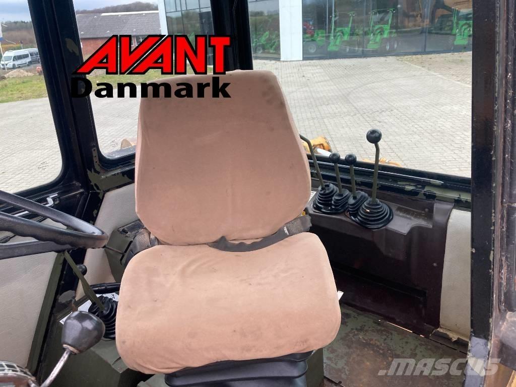 Hydrema 806 反铲装载机