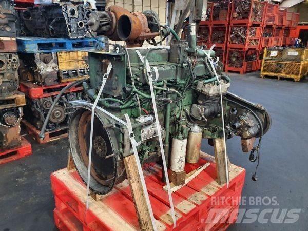 Volvo D7C215 发动机