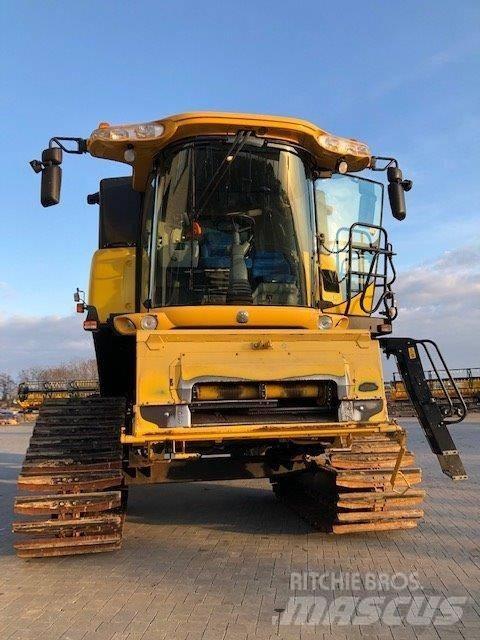 New Holland CX 8040 联合收割机