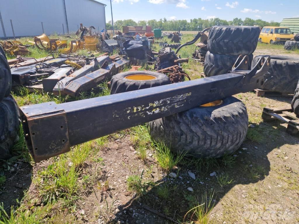 John Deere CH8 1470D 货运起重机