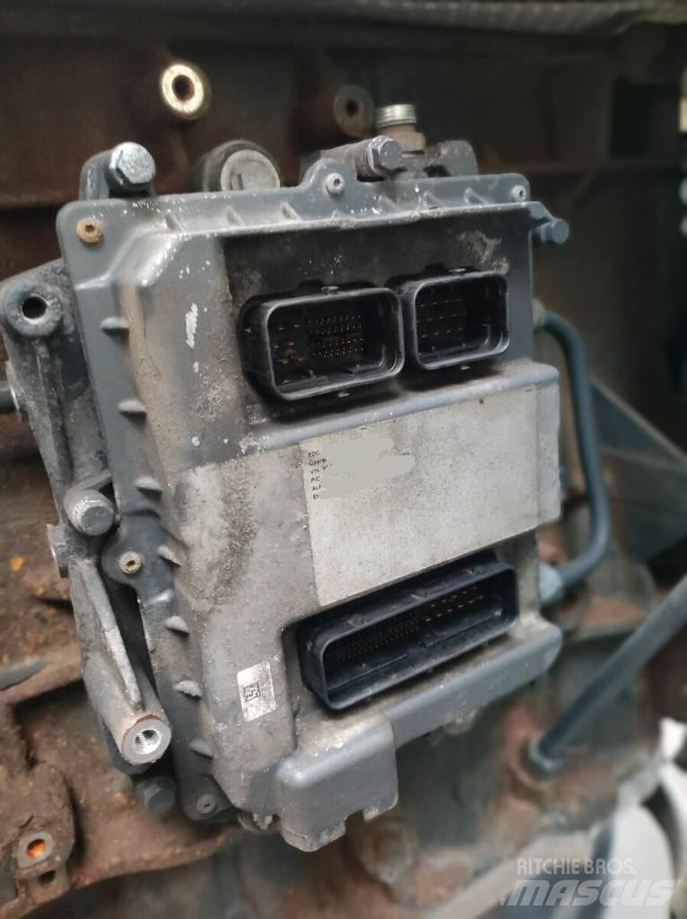 Volvo ECU 电子设备