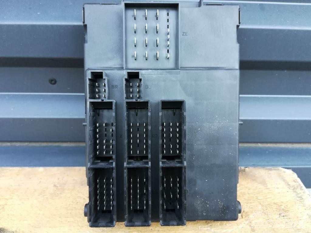 Volvo ECU 电子设备