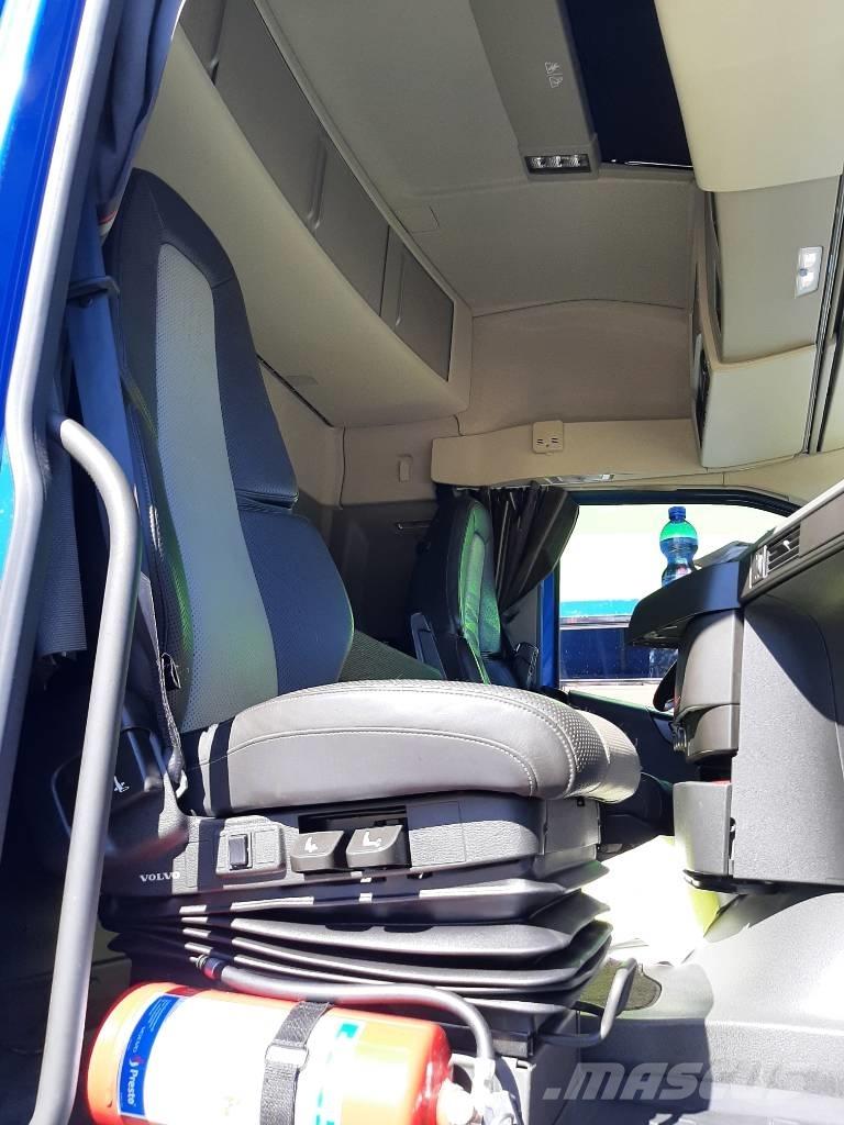 Volvo FH 13 平板车